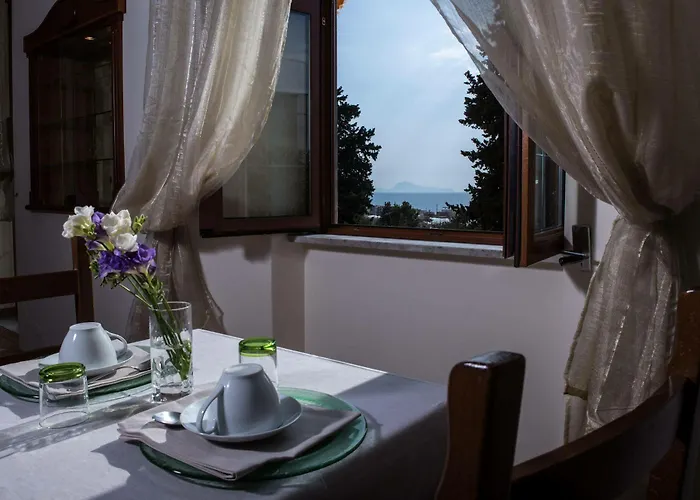 Hotel Herculaneum 3*