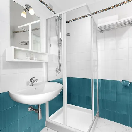 Hotell Herculaneum 3*