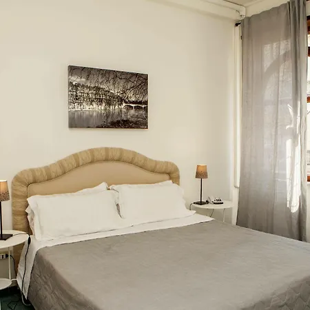 Hotell Herculaneum 3*