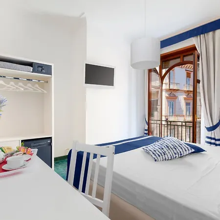 Herculaneum ホテル