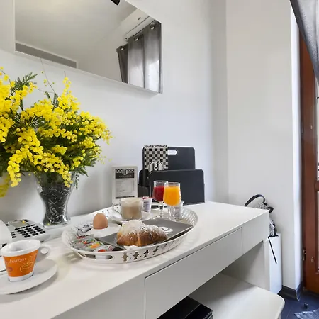 Hotell Herculaneum 3*